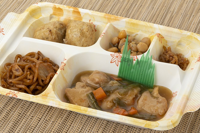 鶏肉とインゲンのオイスター風