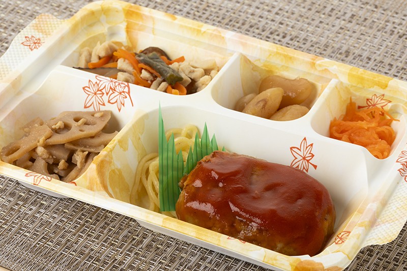トマトソースハンバーグ