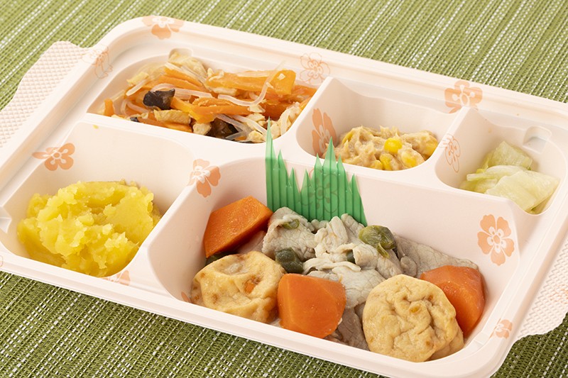 豚肉とがんもの含め煮