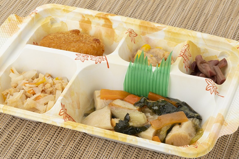鶏肉としろ菜の旨煮