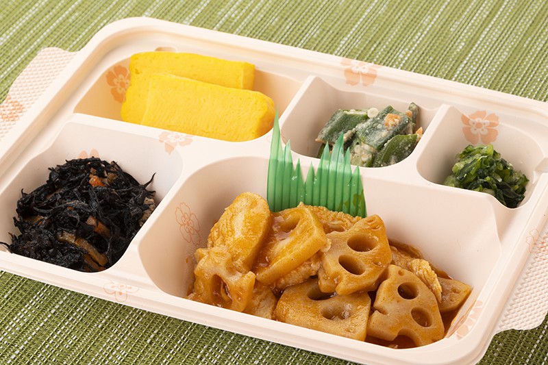 鶏肉と蓮根のチリソース