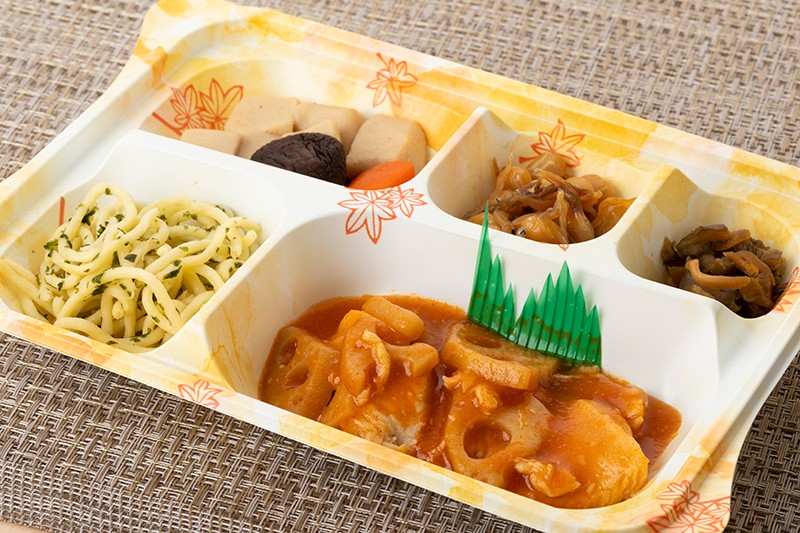 鶏肉と蓮根のチリソース